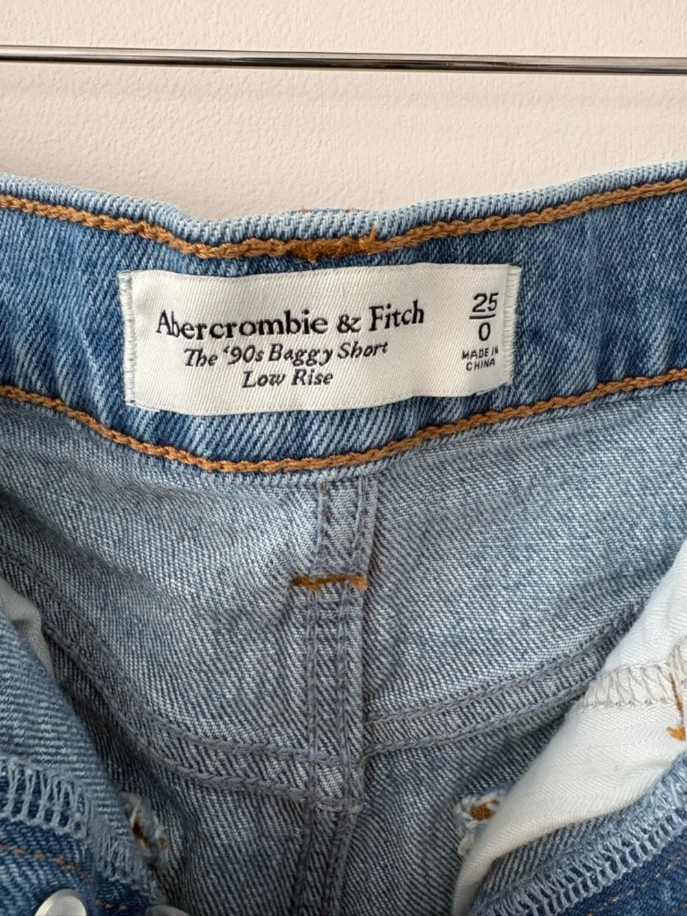 Abercrombie and Fitch 90s Baggy Short Cutoff Denim